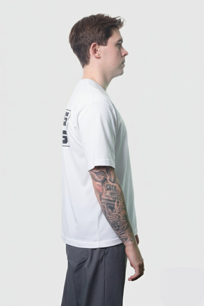 Globe Tee - Sort