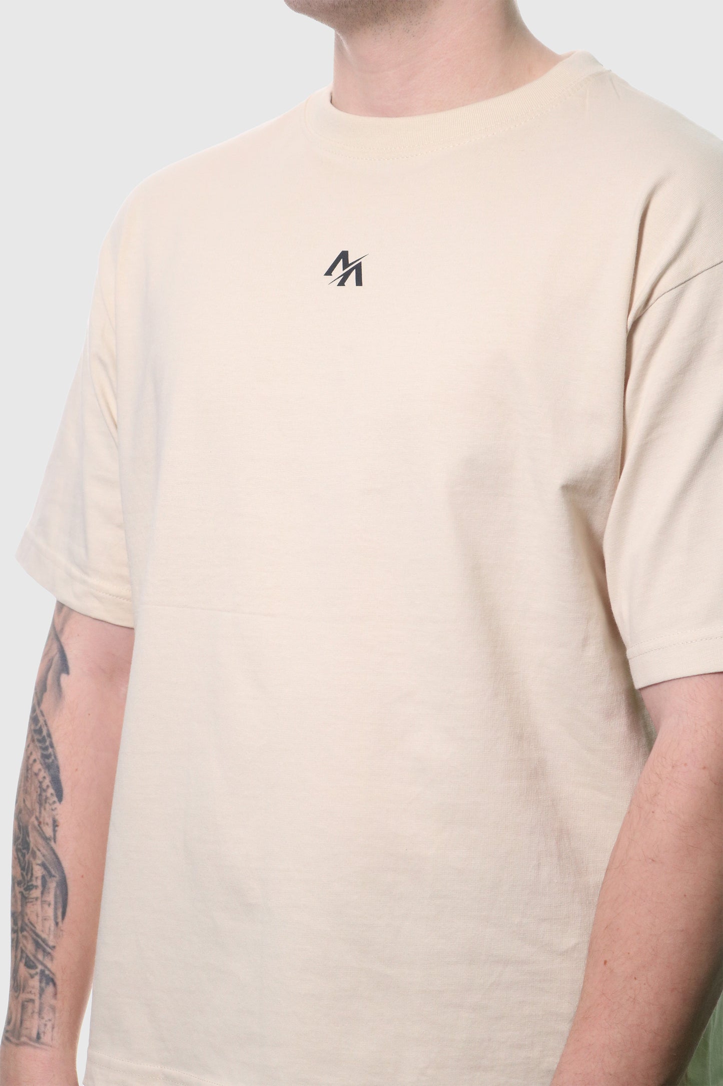 Globe Tee - Beige