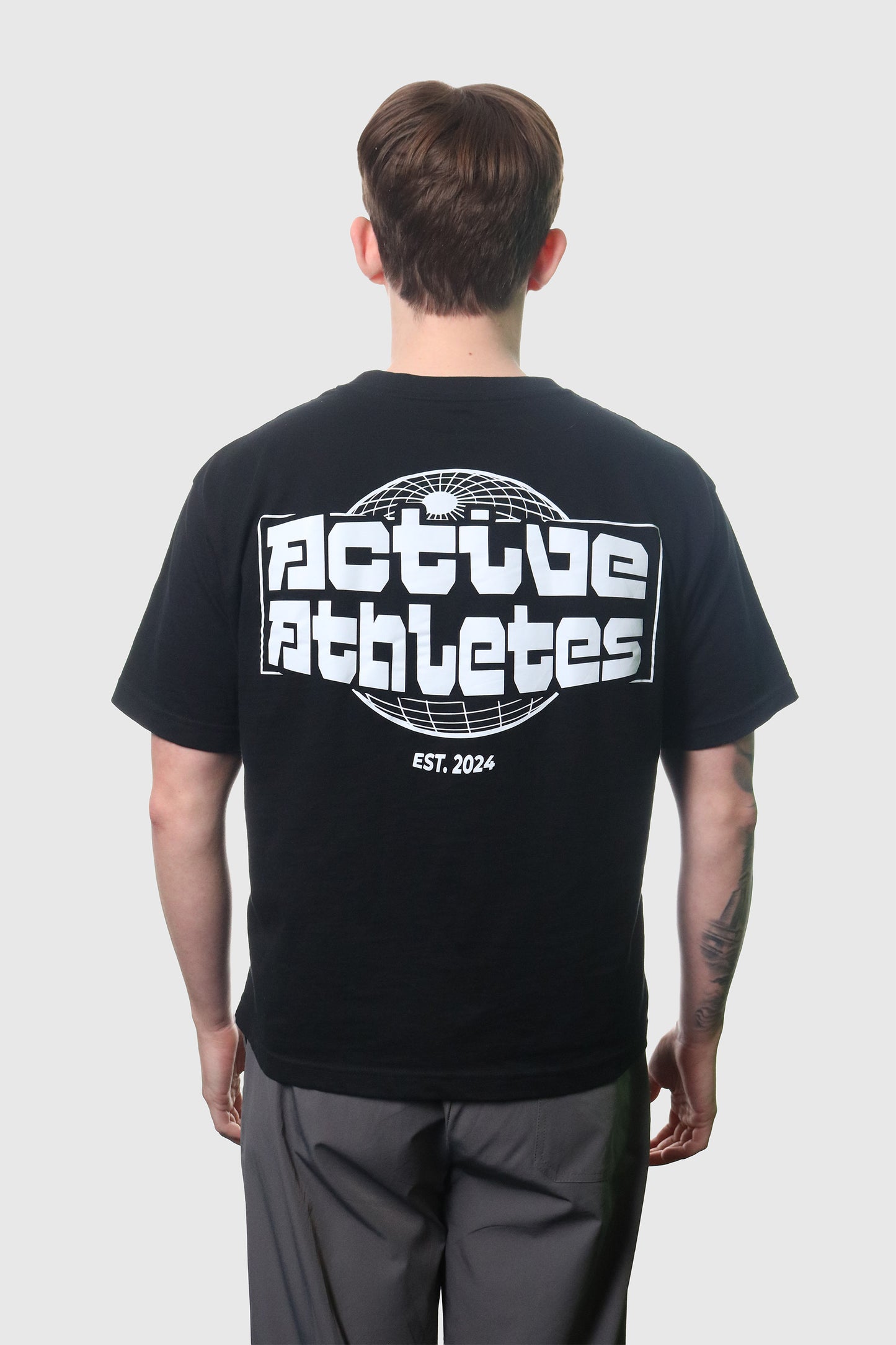 Globe Tee - Sort